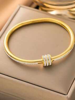 Gold Crystal Accent Women's Bangle Bracelet